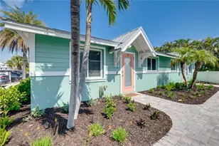 3009 Avenue E, Bradenton Beach, FL 34217 - Photo 1