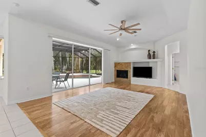 8315 Deerbrook Circle, Sarasota, FL 34238 - Photo 18