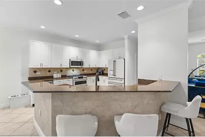 7627 Desert Inn Way, Bradenton, FL 34202 - Photo 12