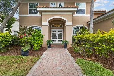 7627 Desert Inn Way, Bradenton, FL 34202 - Photo 2
