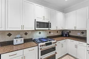7627 Desert Inn Way, Bradenton, FL 34202 - Photo 14