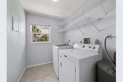 521 Cummings Street, Sarasota, FL 34242 - Photo 24