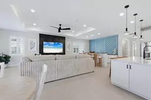 10109 Beachwalk Dr, Englewood, FL 34223 - Photo 10