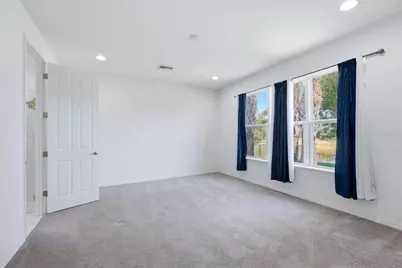 5713 Sunflower Circle, Sarasota, FL 34238 - Photo 12