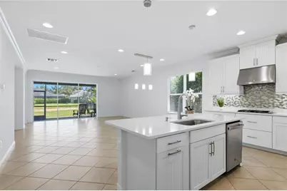 5713 Sunflower Circle, Sarasota, FL 34238 - Photo 6