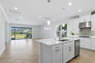 5713 Sunflower Cir, Sarasota, FL 34238 - Photo 6