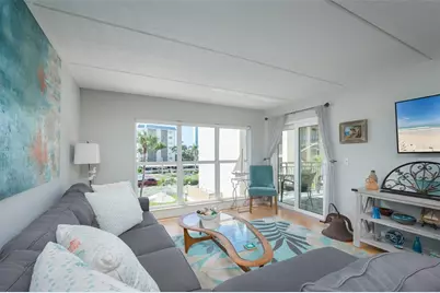 845 Benjamin Franklin Drive #302, Sarasota, FL 34236 - Photo 6
