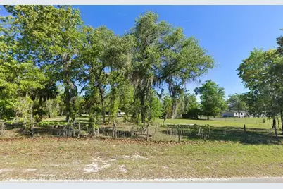 8326 W Oak Street, Crystal River, FL 34428 - Photo 2