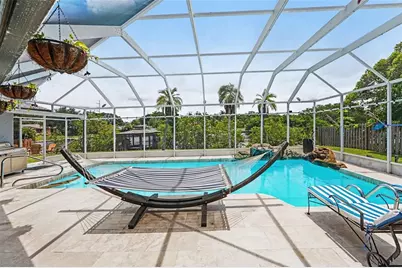 1615 Saint Pauls Drive, Clearwater, FL 33764 - Photo 24