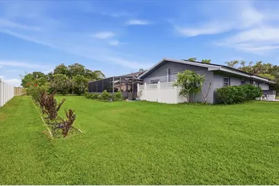 7714 N Leewynn Drive, Sarasota, FL 34240 - Photo 34