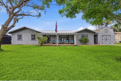 7714 N Leewynn Drive, Sarasota, FL 34240 - Photo 1