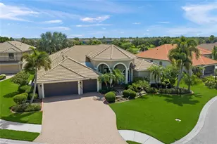 2501 Farms Ct, Sarasota, FL 34240 - Photo 2