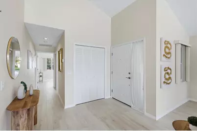 8006 Bobcat Circle, Sarasota, FL 34238 - Photo 4