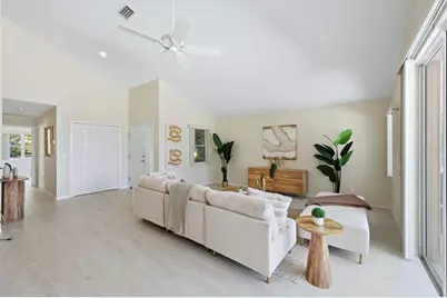 8006 Bobcat Circle, Sarasota, FL 34238 - Photo 8