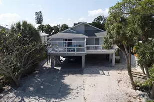 207 71st St, Holmes Beach, FL 34217 - Photo 6