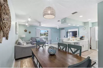 207 71st Street #E, Holmes Beach, FL 34217 - Photo 20