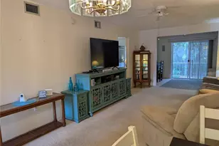 3564 Lake Bayshore Dr, Bradenton, FL 34205 - Photo 10