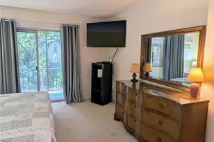 3564 Lake Bayshore Dr, Bradenton, FL 34205 - Photo 22