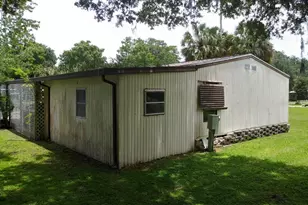 22 Canal Ct, Lake Panasoffkee, FL 33538 - Photo 6