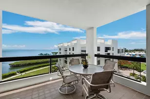 2020 Harbourside Dr, Longboat Key, FL 34228 - Photo 10