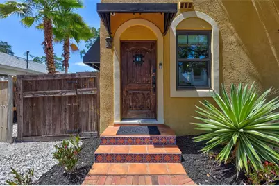 2437 Floyd Street, Sarasota, FL 34239 - Photo 4