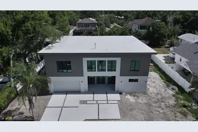 2258 Arlington Street, Sarasota, FL 34239 - Photo 2