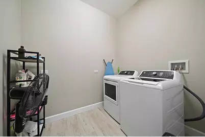 1905 Tulip Drive, Sarasota, FL 34239 - Photo 40