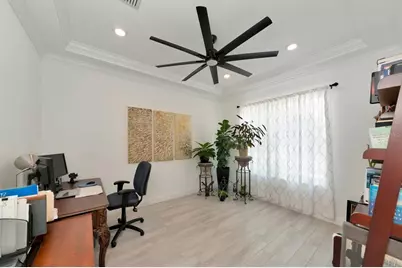 4657 Antrim Drive, Sarasota, FL 34240 - Photo 16