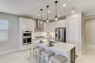 132 Van Gogh Cove, Bradenton, FL 34212 - Photo 4