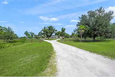 5240 Myakka Valley Trail, Sarasota, FL 34241 - Photo 62