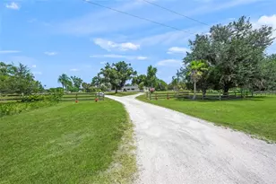 5240 Myakka Valley Trail, Sarasota, FL 34241 - Photo 62