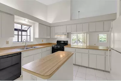4877 Village Gardens Drive #193, Sarasota, FL 34234 - Photo 8