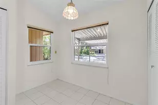 4877 Village Gardens Dr, Sarasota, FL 34234 - Photo 10