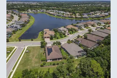 553 Chantilly Trail, Bradenton, FL 34212 - Photo 8