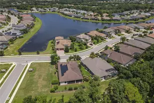 553 Chantilly Trail, Bradenton, FL 34212 - Photo 8