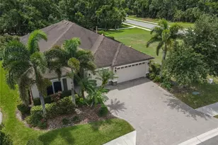553 Chantilly Trail, Bradenton, FL 34212 - Photo 6