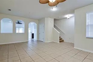 3497 Parkridge Cir, Sarasota, FL 34243 - Photo 2