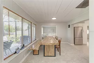 302 Dona Dr, Nokomis, FL 34275 - Photo 8