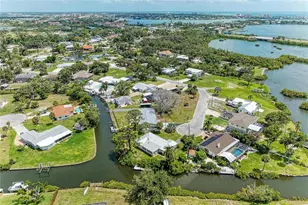 302 Dona Dr, Nokomis, FL 34275 - Photo 14
