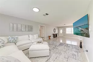 302 Dona Dr, Nokomis, FL 34275 - Photo 16