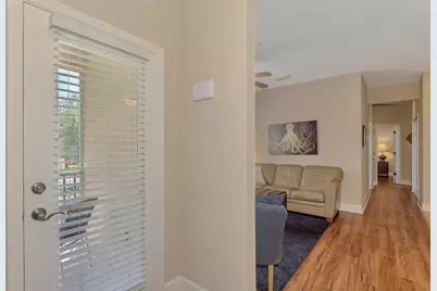 3627 Parkridge Circle #11-203, Sarasota, FL 34243 - Photo 14