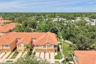 3627 Parkridge Cir, Sarasota, FL 34243 - Photo 2