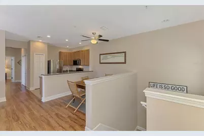 3627 Parkridge Circle #11-203, Sarasota, FL 34243 - Photo 12