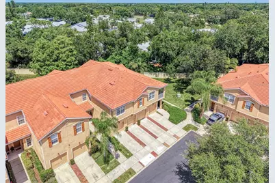 3627 Parkridge Circle #11-203, Sarasota, FL 34243 - Photo 4