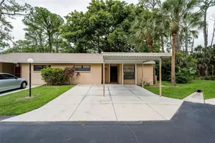 4807 Village Gardens Dr, Sarasota, FL 34234 - Photo 6