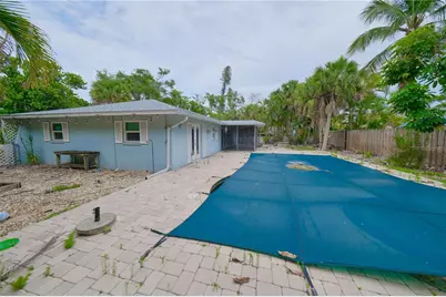 266 Ogden Street, Sarasota, FL 34242 - Photo 12