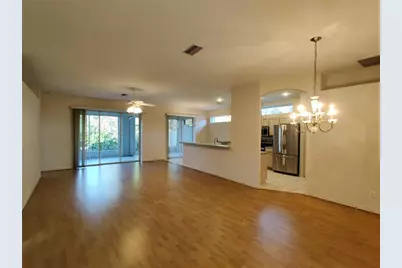 4469 Edinbridge Circle #25, Sarasota, FL 34235 - Photo 4