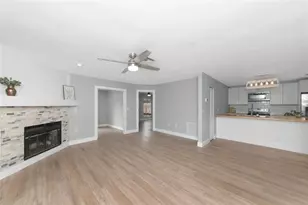 5176 Cedar Hammock Ln, Sarasota, FL 34232 - Photo 8