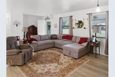 334 7th Way, Interlachen, FL 32148 - Photo 6