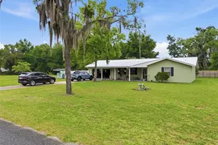 334 7th Way, Interlachen, FL 32148 - Photo 2